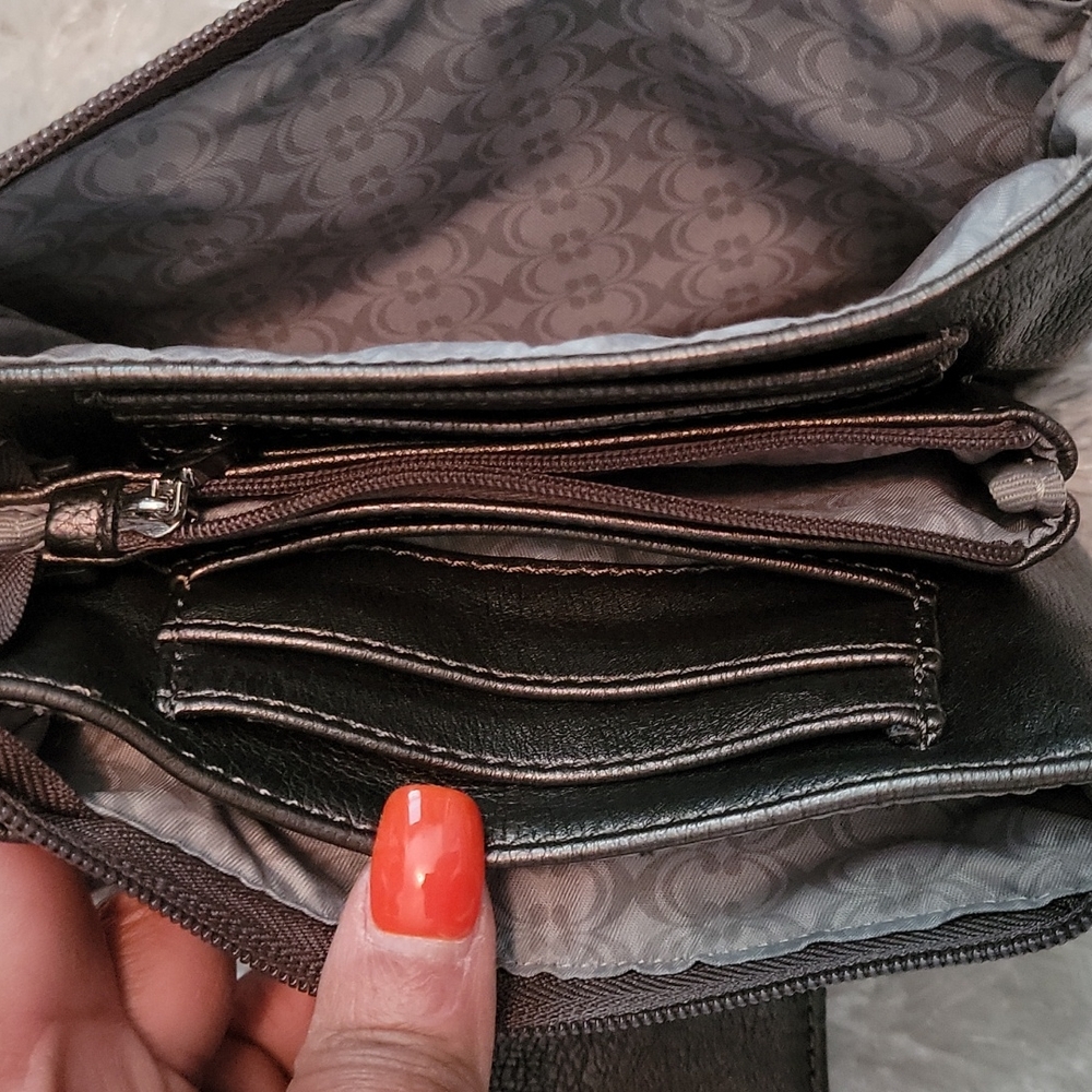 Crossbody Bag - Picture 4 of 4